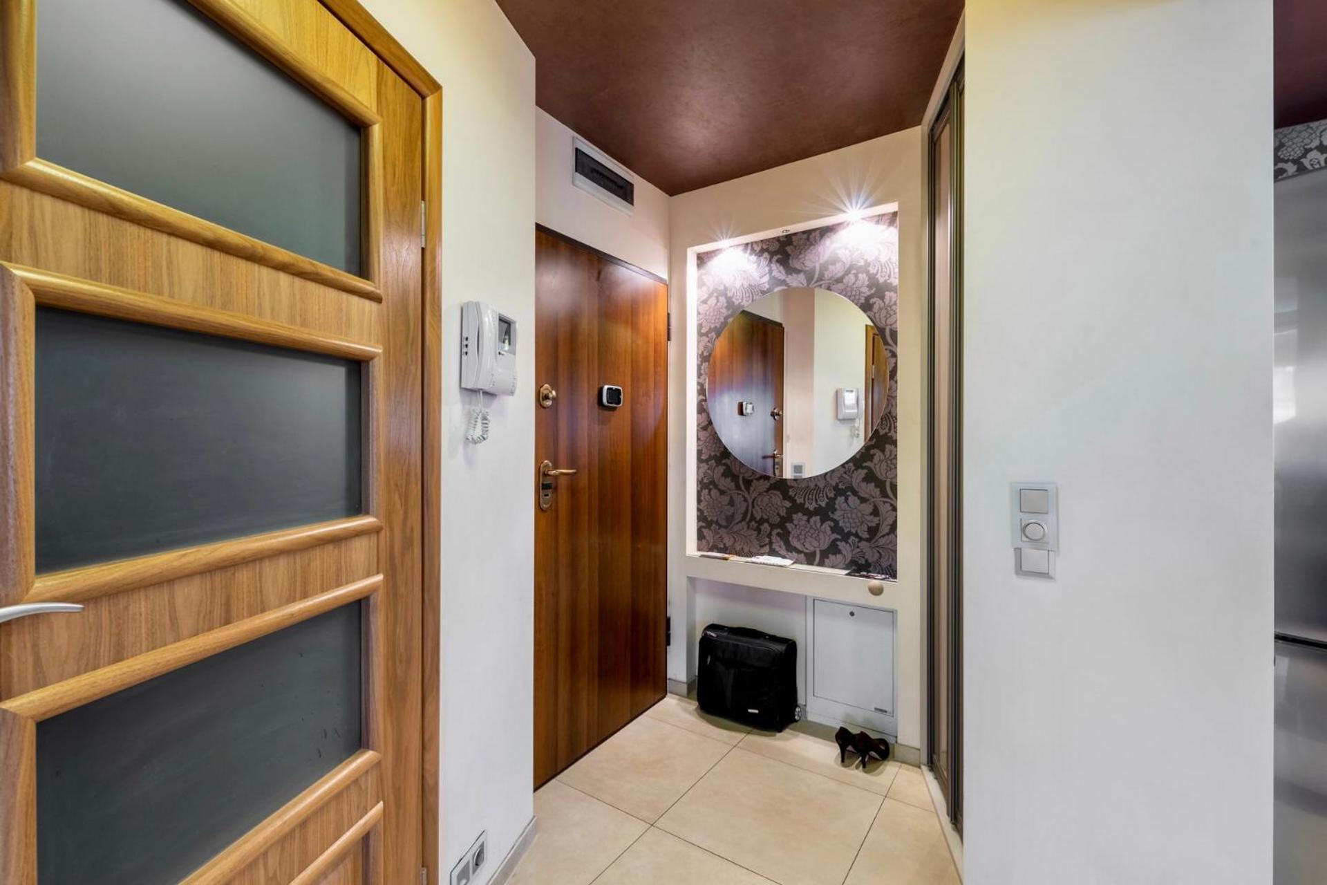 Apartament Rondo Verona - Free, Secure Parking For Guests Вроцлав Екстер'єр фото